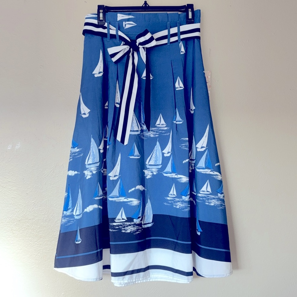 Pleated, A-Cut Sailboats on the Ocean With Stripes Fabric Belt (Size-M) - Picture 3 of 11